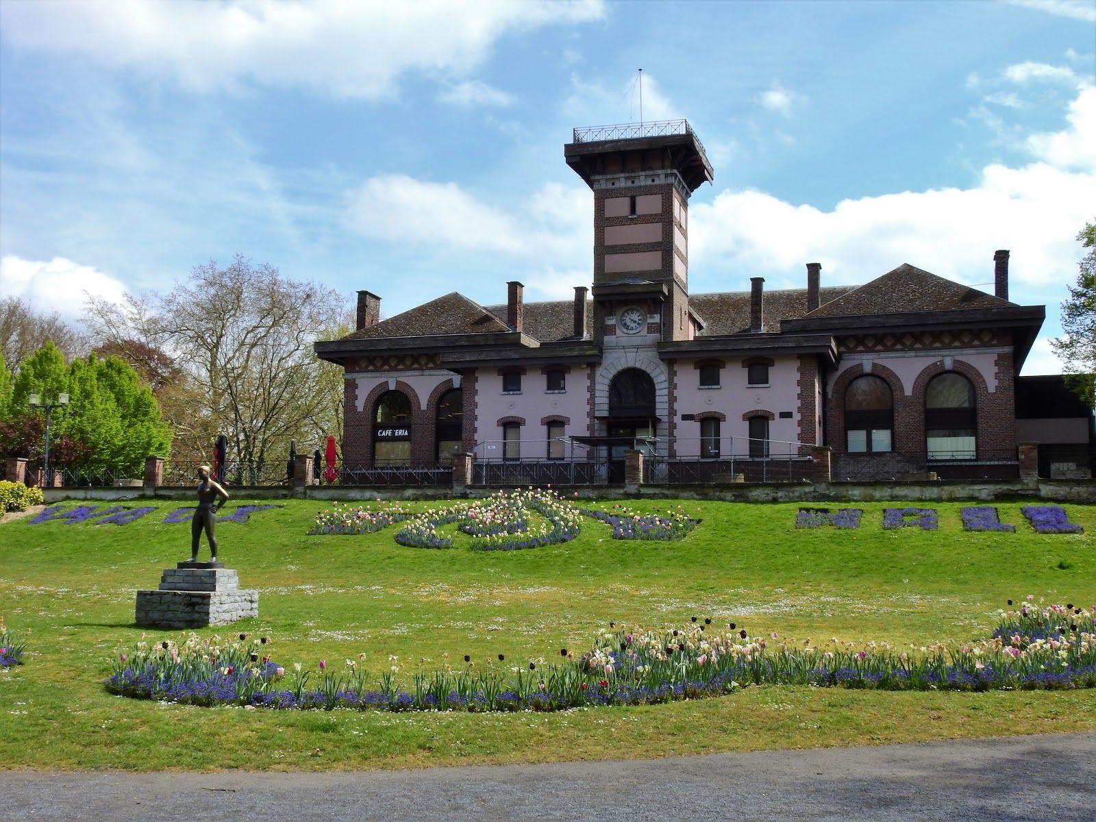 Waux Hall Park, Mons, Hainaut, Wallonia, Belgium