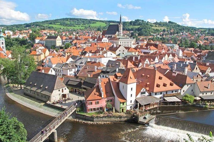 Private Transfer from Passau to Prague with Stopover in Cesky Krumlov
