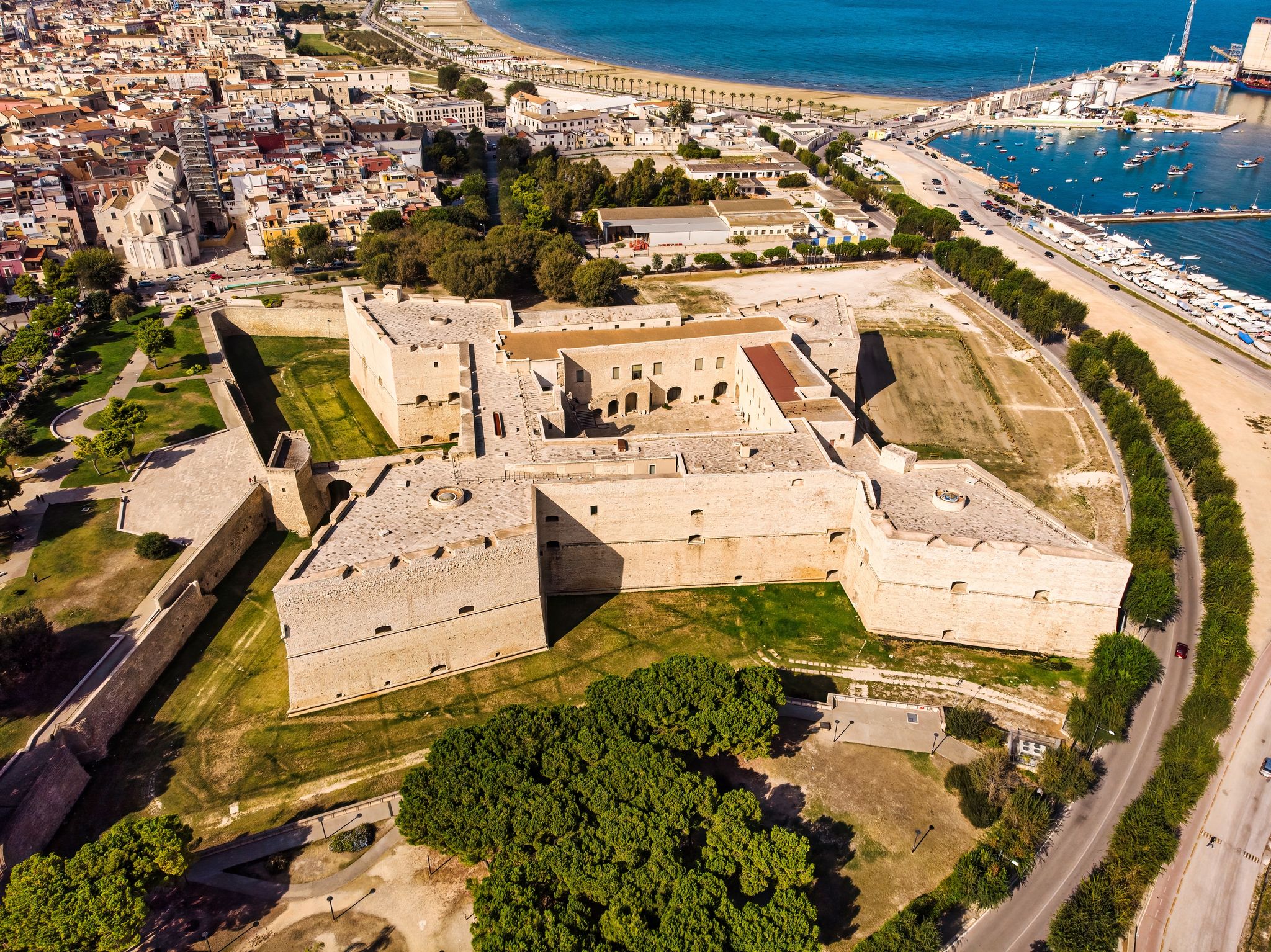 Photo of aerial view of of the city of Trani, Puglia, Italy.