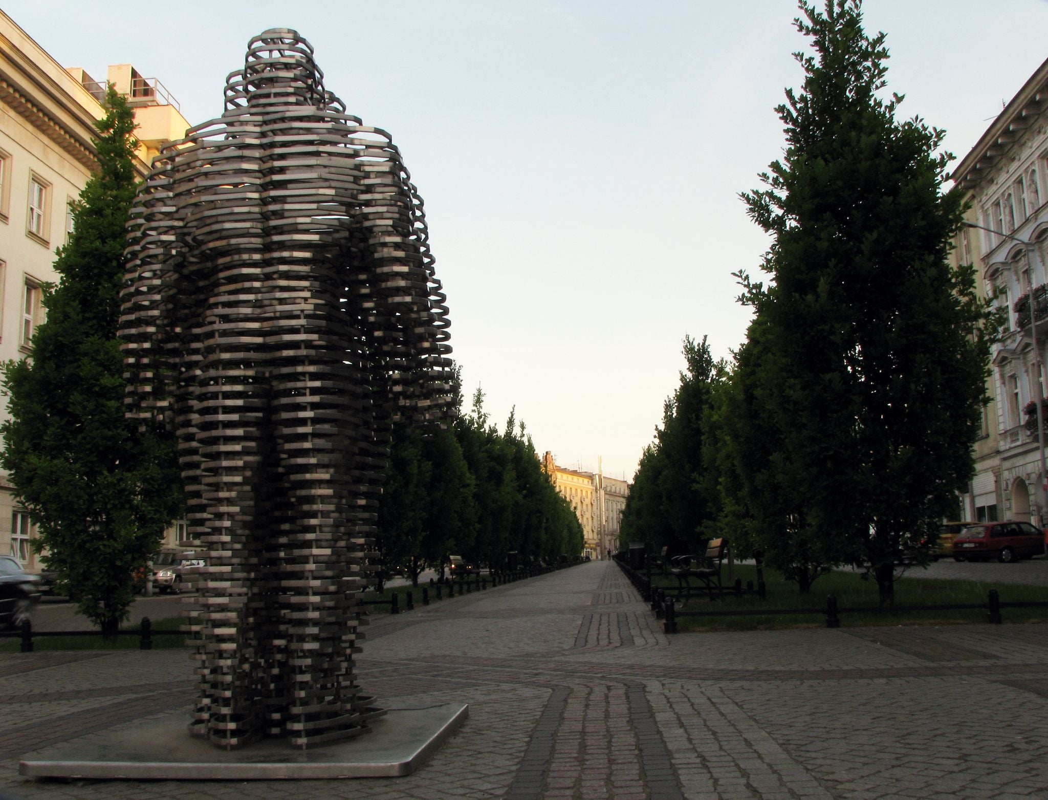 Pomnik Golema w Poznaniu. Autor pomnika: David Cerny