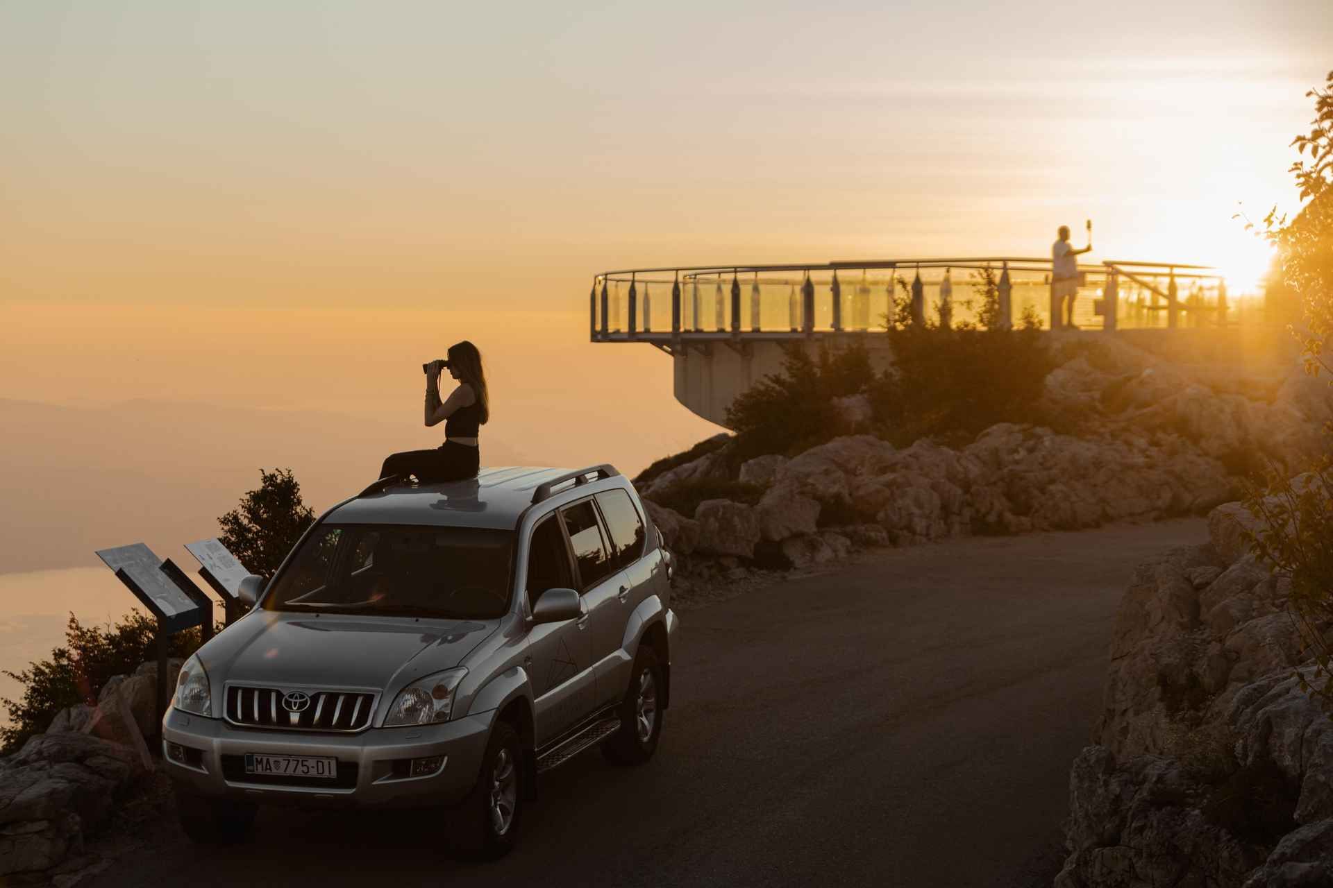 Makarska: Biokovo Skywalk 4X4 Tour: Ultimate Mountain Views