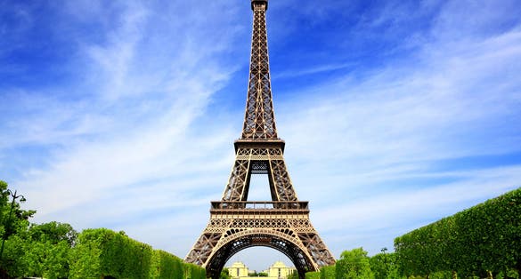 Photo of Eiffel Tower in Paris, France best Destinations in Europe.