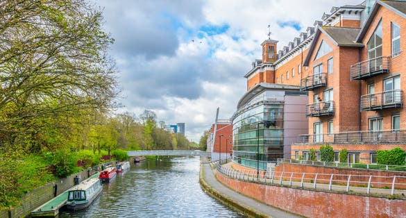 Photo of riverside of river Soar in Leicester, England.