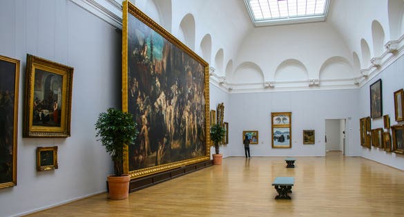 Makart's painting before the renovation