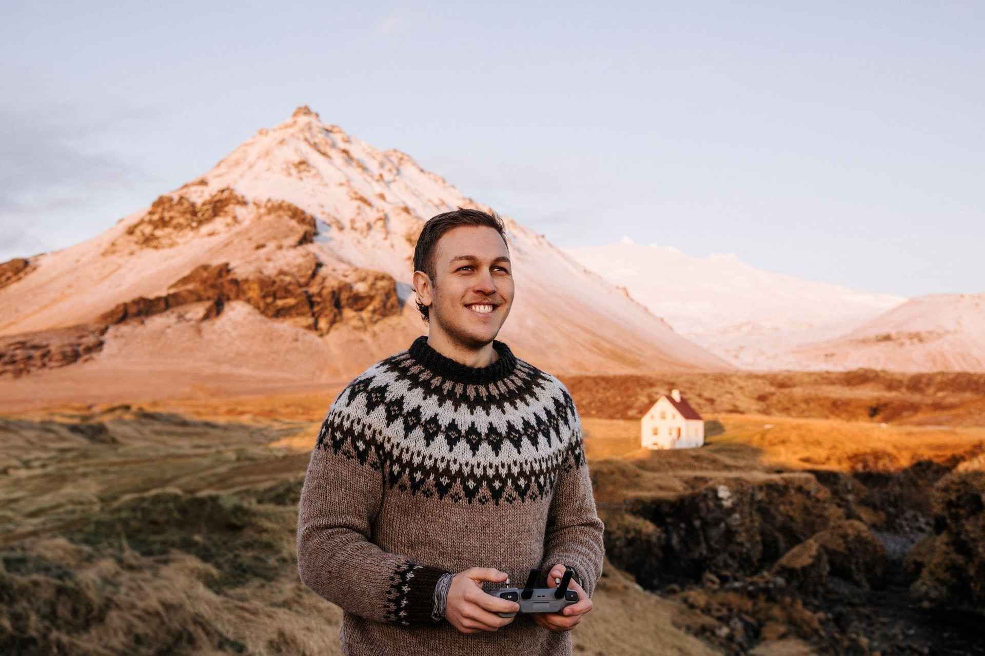 Iceland: Full-Day Drone Workshop Tour to 3-8 Locations