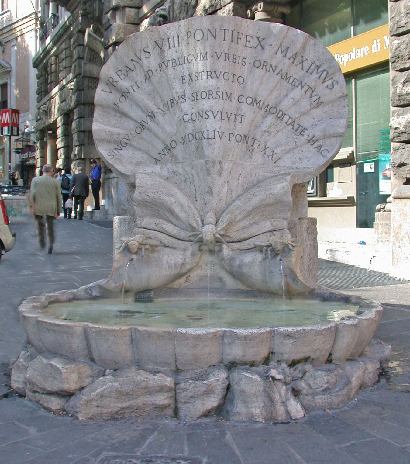 Fountain of the Bees