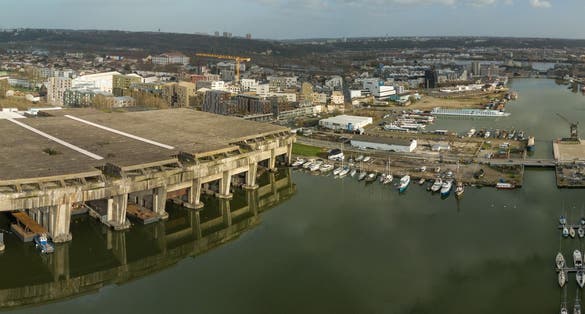 Gironde, Bordeaux, AERIAL VIEW, Zone CLASSEE WORLD HERITAGE OF UNESCO, FLOATING BASINS, UNDERWATER BASE, AERIAL View