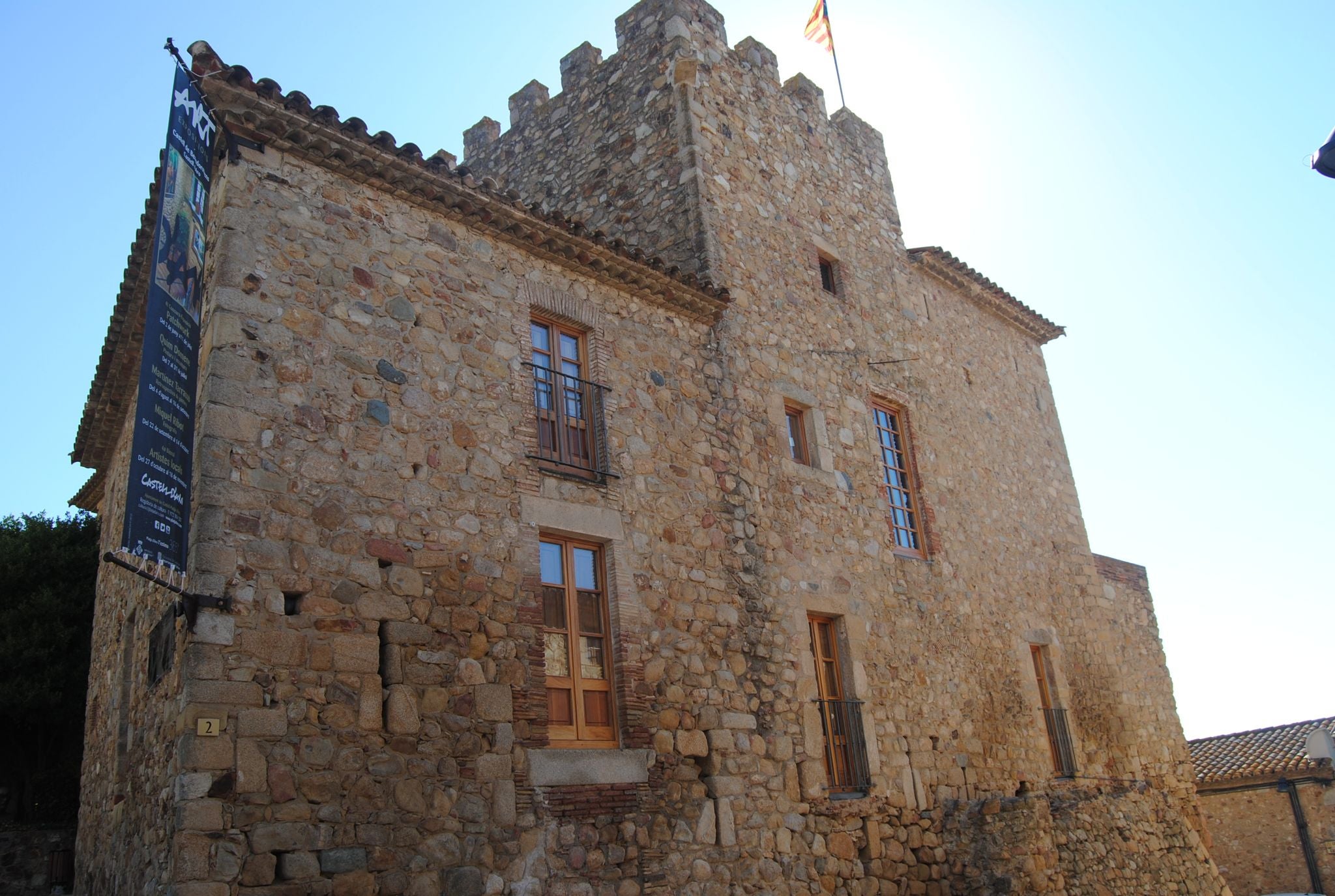 Castell de Benedormiens