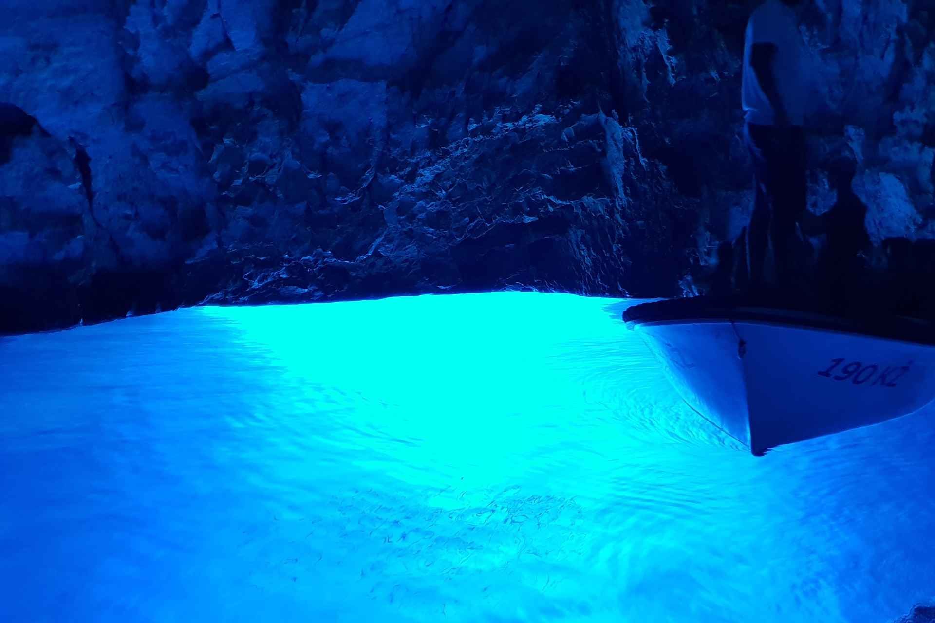 From Hvar: Vis Island and Blue Cave Speedboat Tour