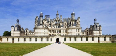 Castles of the Loire Valley - Amboise to Blois