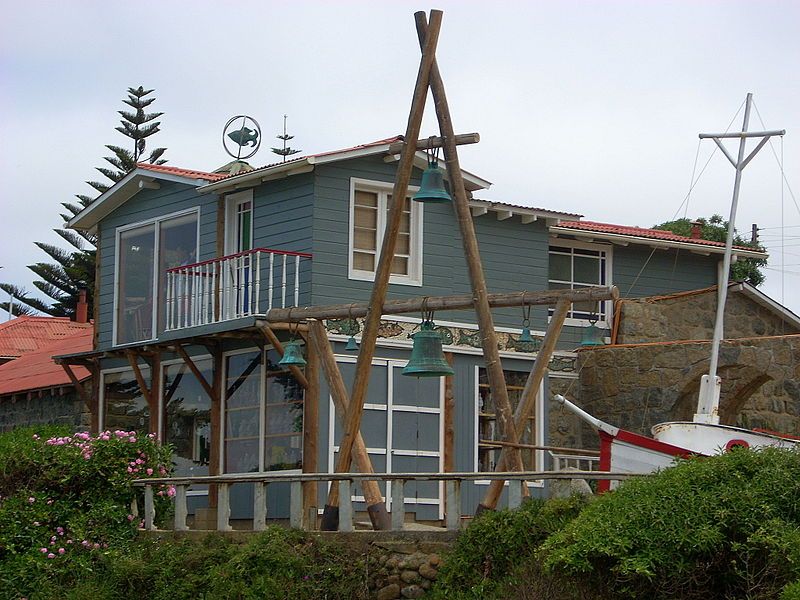 photo of Casa de Isla Negra, Pablo Neruda's famous beach house located at Isla Negra, now a historic house museum and tourist attraction.