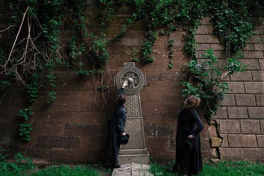 Visite du cimetière du jardin secret de St James à Liverpool