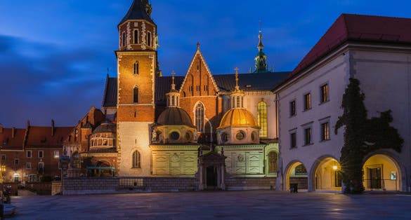 Photo of Wawel cathedral at night on Wawel Hill in Krakow, Poland.
