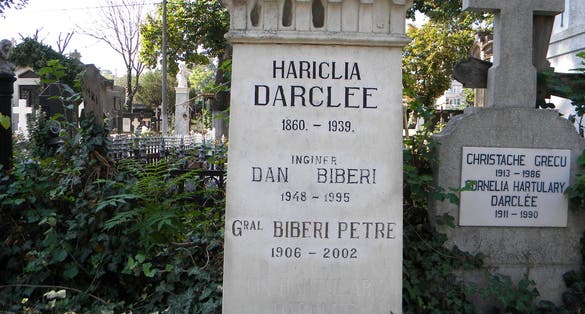 Photo of Cimitirul Bellu,Bucharest, Romania.