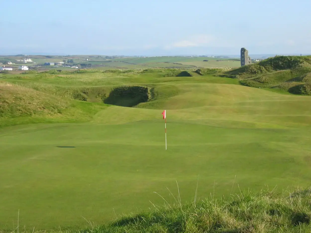 photo of Lahinch Golf Club .