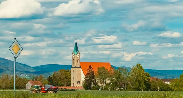 Photo of Church on a sunny spring day at Kurzenisarhofen, Deggendorf, Bavaria, Germany