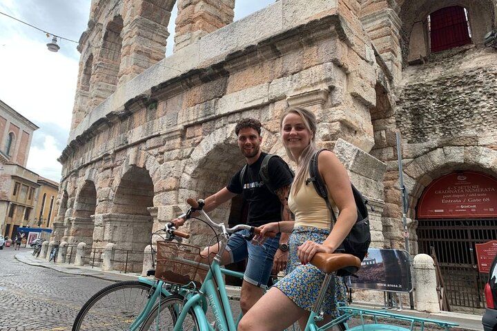 Highlights and hidden gems Verona Bike Tour