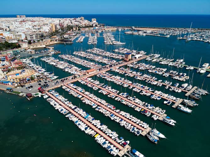 13-Day Spain Beach Holiday in Torrevieja With Itinerary