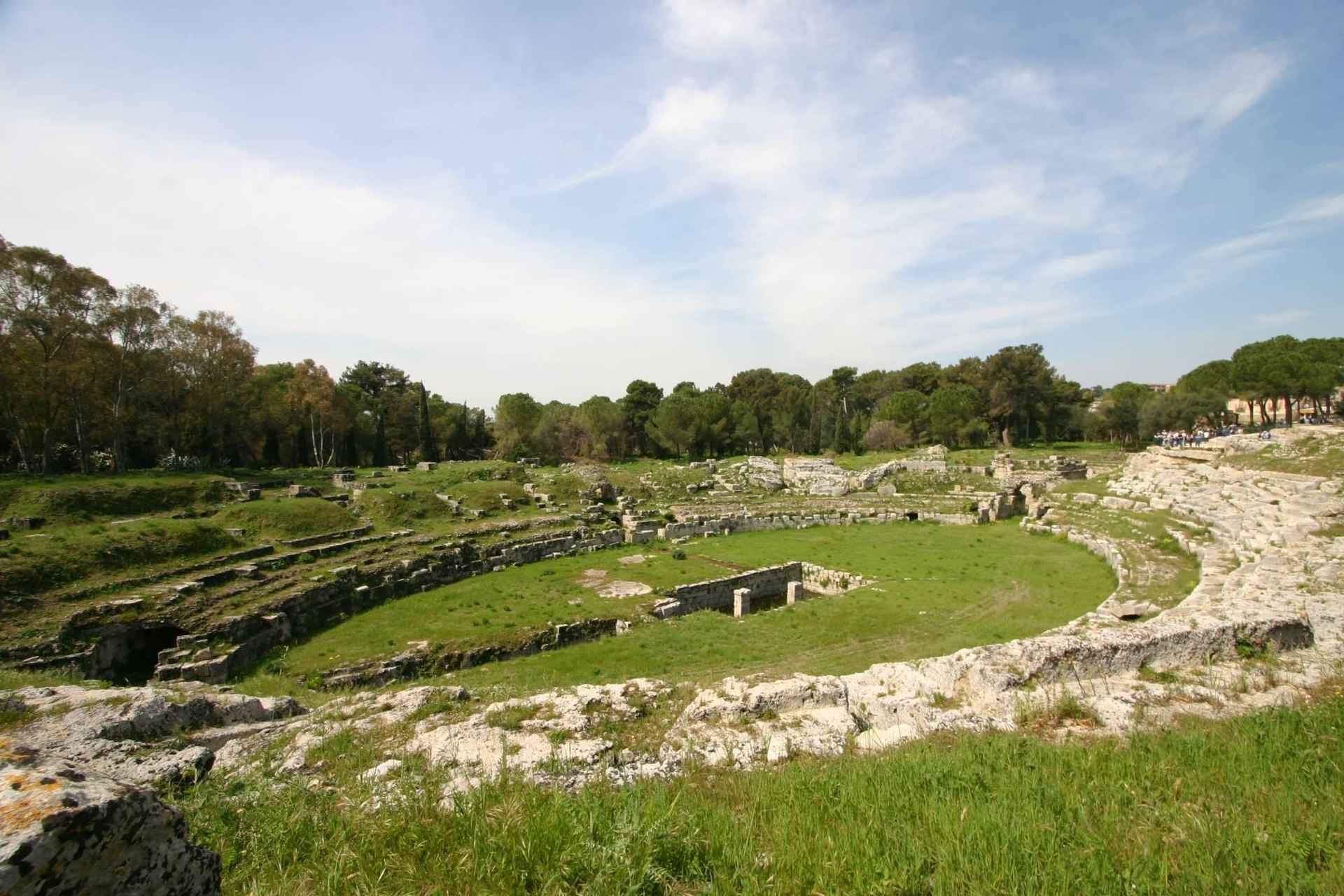 Syracuse: Neapolis and Greek Theater guided tour