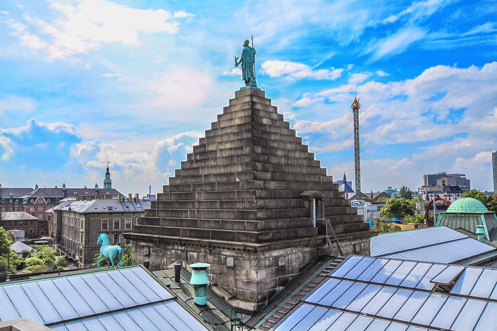 Photo of roof of the Ny Carlsberg Glyptotek, Copenhagen, Denmark.