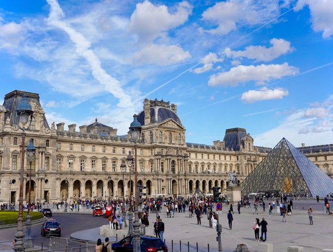The Louvre, on the Right Bank of the Seine in Paris, is the national art museum of France.jpg
