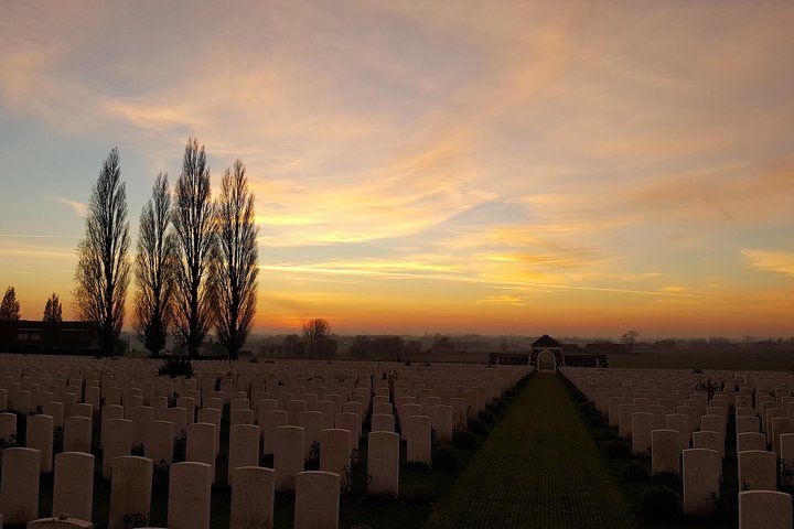 Full Day Canadian WW1 Vimy and Somme Battlefield Tour from Ypres