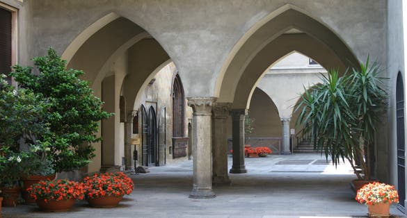 Outer courtyard of Palazzo Borromeo in Milan,Italy.