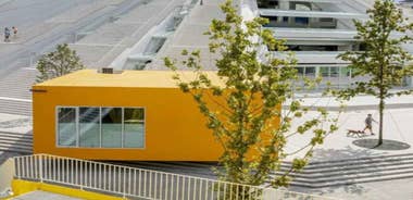 Tirana Center: Magic Walking Tour French/Italian/English Etc