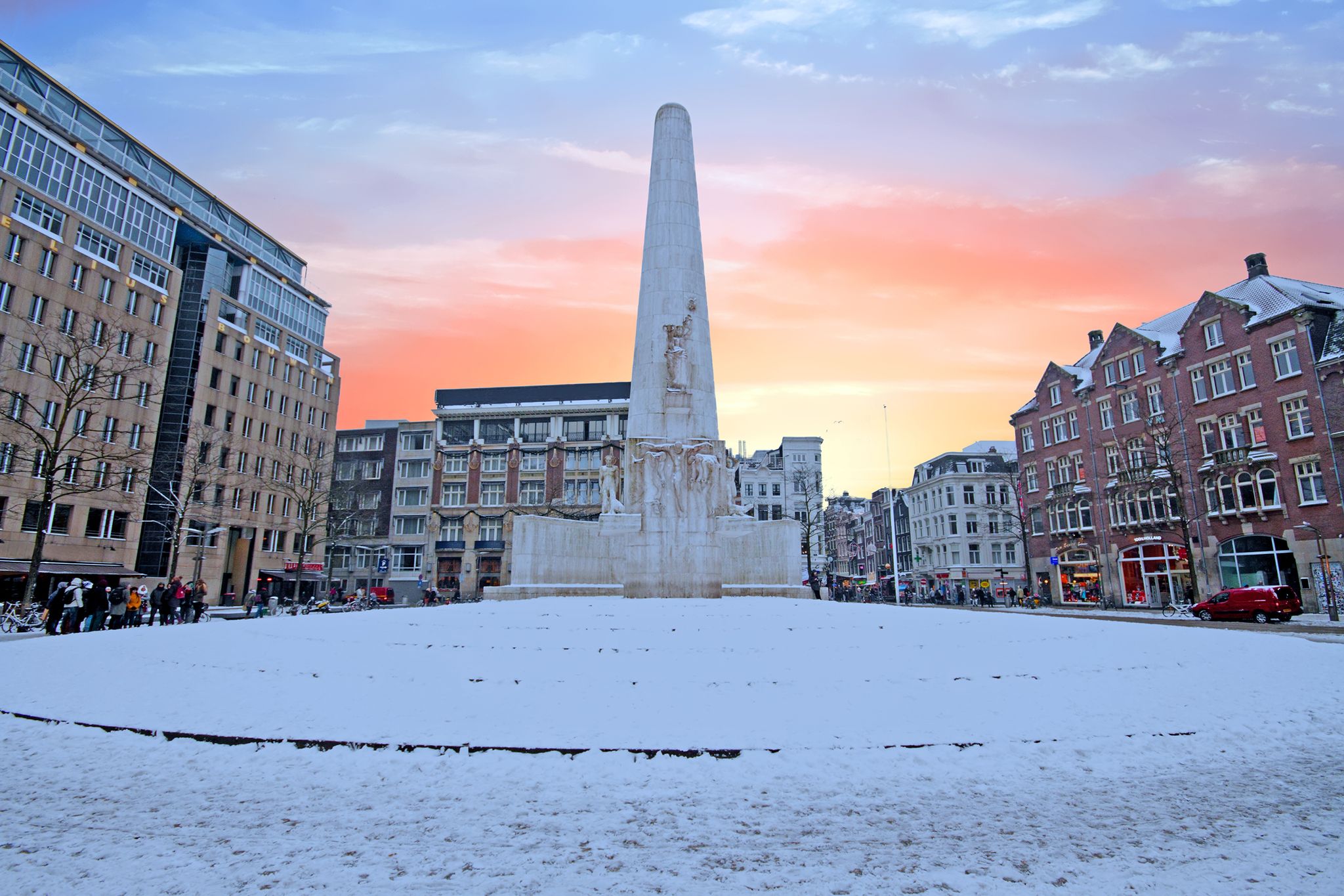 National Monument on Dam Square travel guide