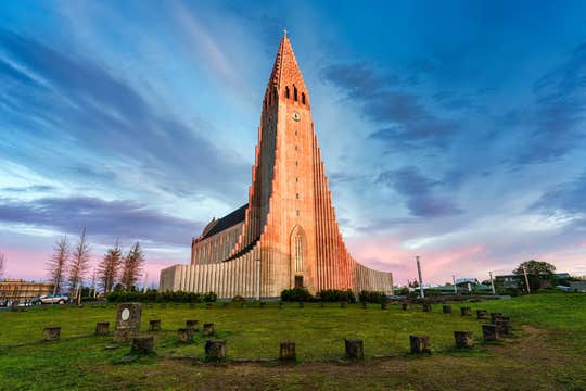 Exploring Reykjavik in July: A Perfect Summer Escape