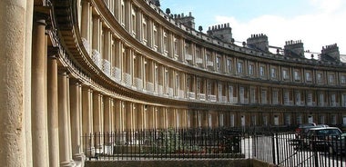 Roman Baths and Bath City Walking Tour