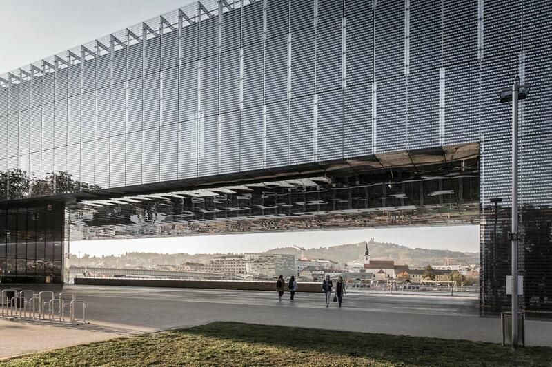 Photo of Lentos - Museum of Modern Art.