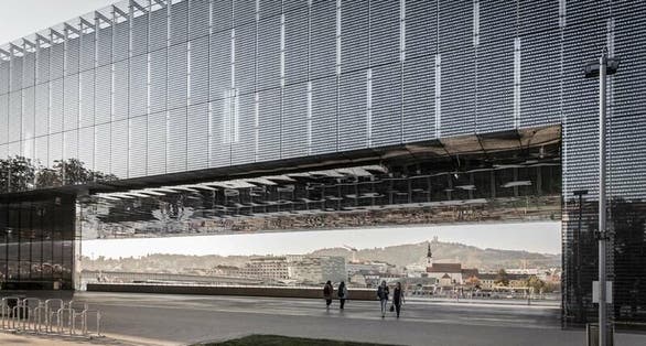 Photo of Lentos - Museum of Modern Art.