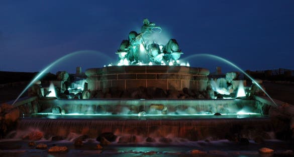 Photo of Gefion Fountain at night in Copenhagen ,Denmark.