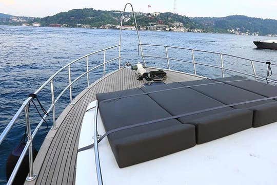 Location de yacht privé à Istanbul