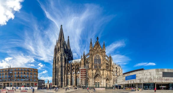 Photo of Cologne's cathedral.