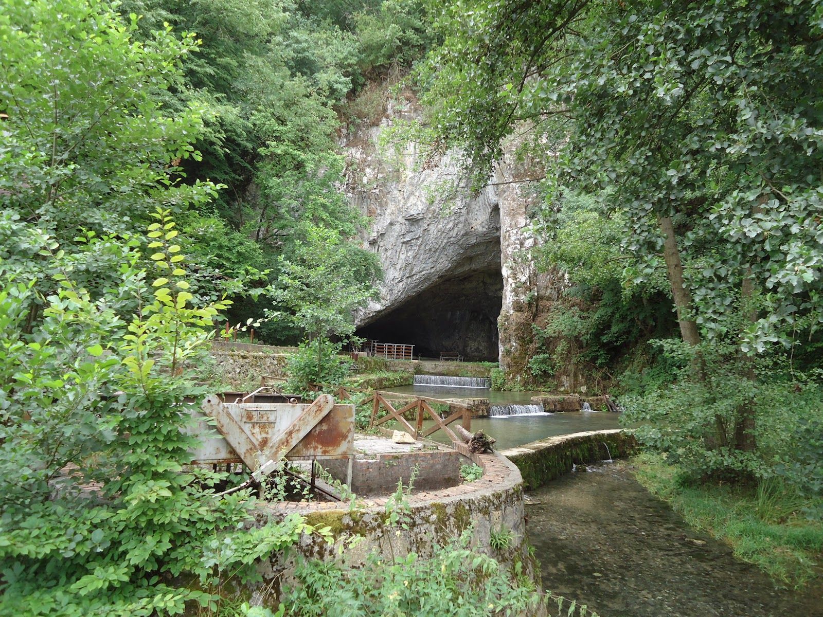 Petnica Cave, Klinci, Valjevo City, Kolubara Administrative District, Central Serbia, Serbia