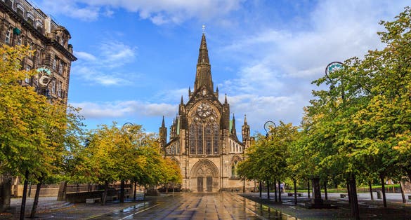 Photo of front view of Glasgow Cathedral, Scotland.
