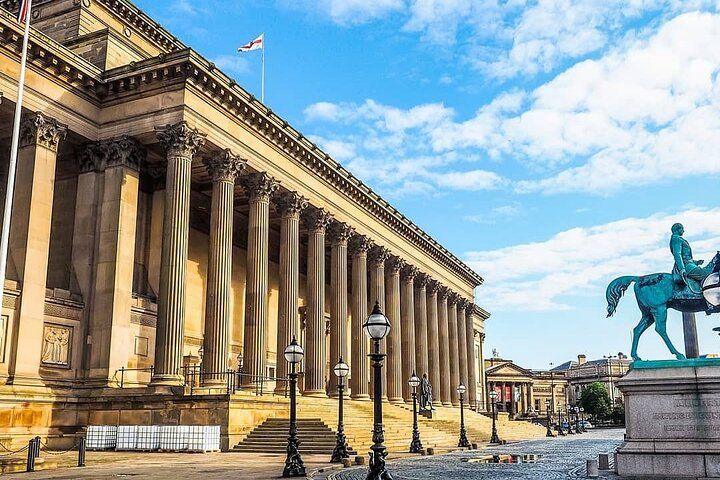A Walk Through Time: History of Liverpool Walking Tour