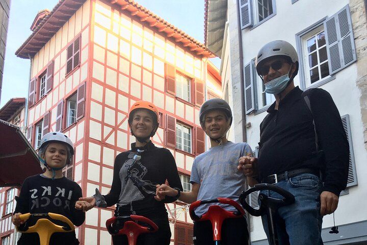 Unusual and ecological ride on a Segway and electric bike in Bayonne