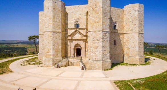 Castel del Monte, famous medieval fortress in Apulia, southern Italy.