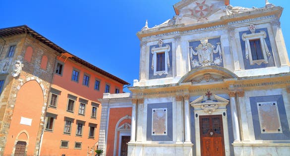 phopto of Church of Santo Stefano dei Cavalieri in Knights Square (Piazza dei Cavalieri), Pisa, Tuscany, Italy