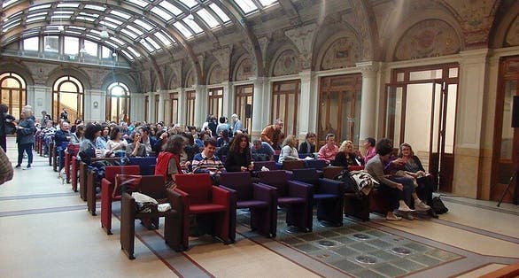 photo of Biblioteca Salaborsa .