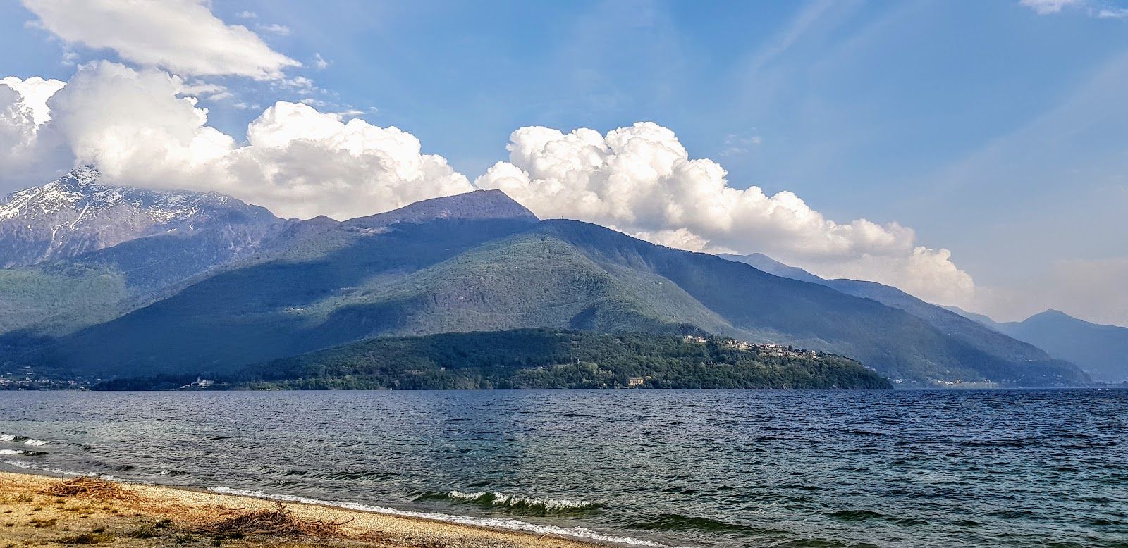 Spiaggia di Gravedona, Gravedona ed Uniti, Como, Lombardy, Italy