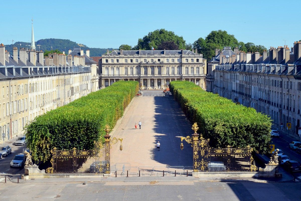 place de la Carrière travel guide