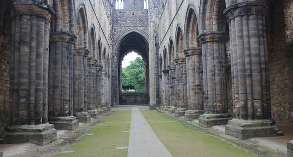 Photo of Kirkstall Abbey in Leeds, UK.
