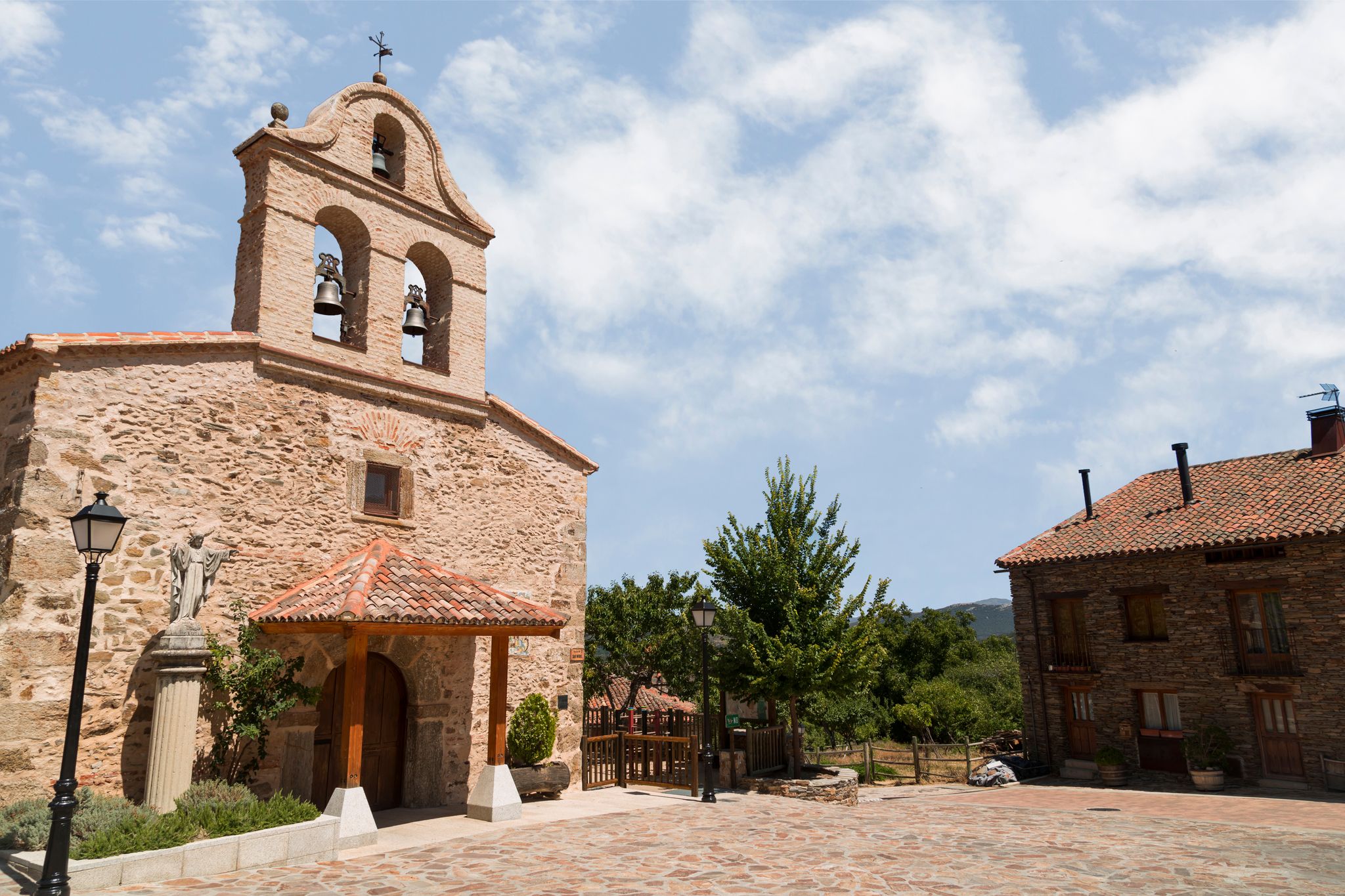 Church of San Miguel travel guide