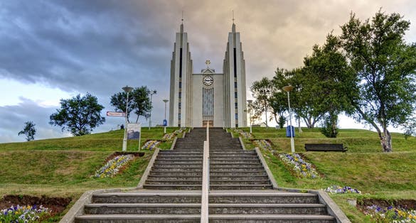 Akureyrarkirkja - The Church of Akureyri - The Church of Akureyri is a prominent Lutheran church in Akureyri, northern Iceland, located in the centre of the city.