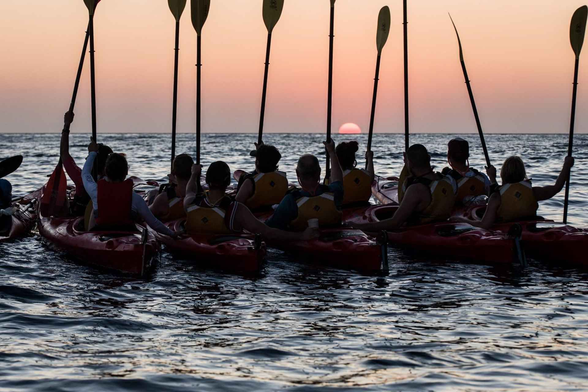 Santorini: Sunset Sea Kayak with Light Dinner