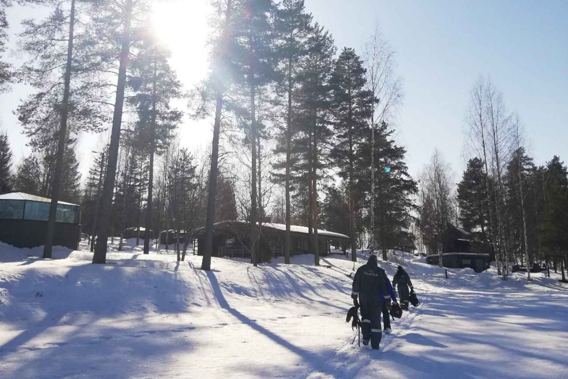 Jyvaskyla: Ice Fishing Experience with a Finnish Guide